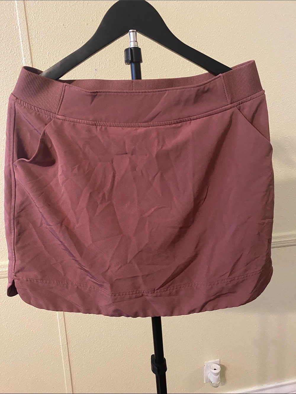 Women's Active Mini Skirt in Mauve Pink